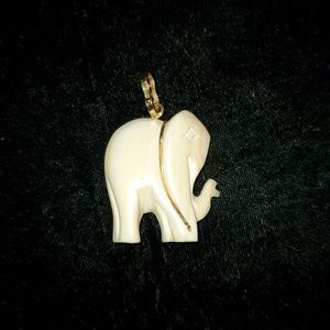 18k Stamped 750 Gold‎ & Antique Ivory Elephant  Pendant for a Necklace